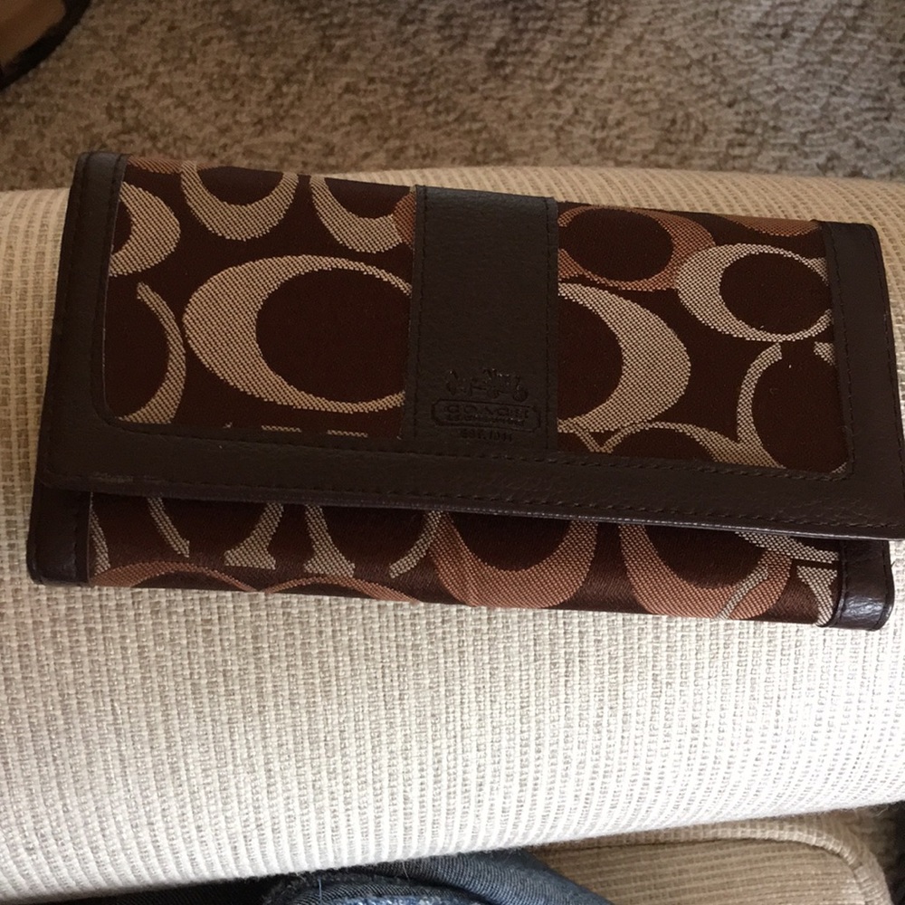 Coach wallet